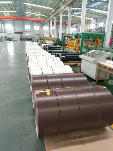 Cutting color coated aluminum coil bulk goods
